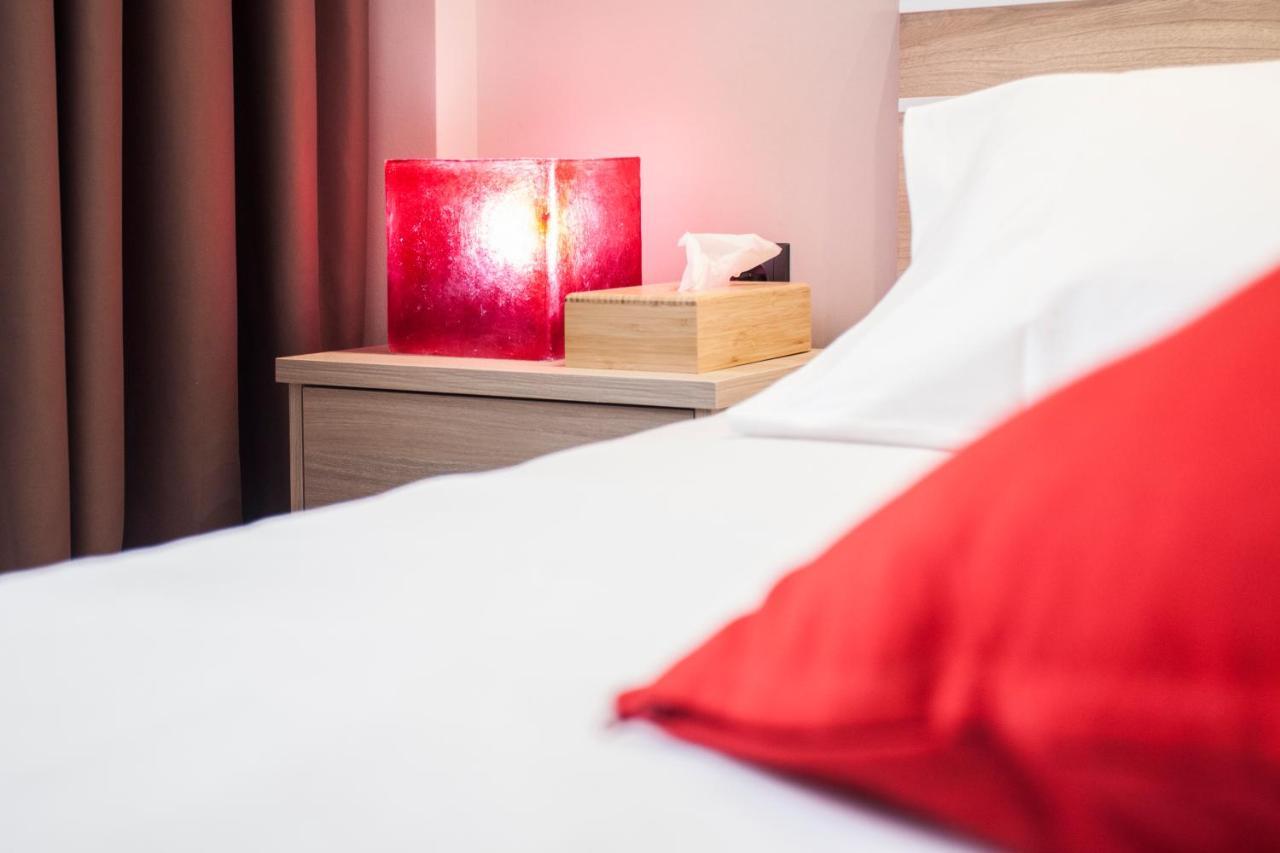 Facadoro Apartments Athens Ngoại thất bức ảnh