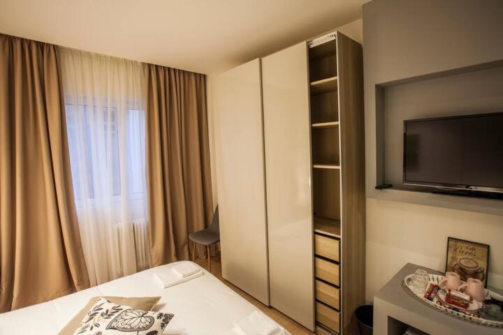 Facadoro Apartments Athens Ngoại thất bức ảnh