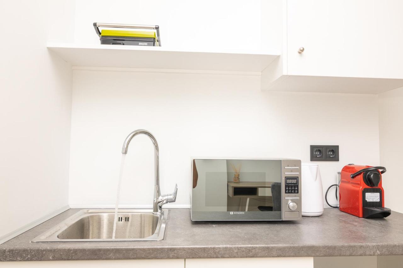 Facadoro Apartments Athens Ngoại thất bức ảnh