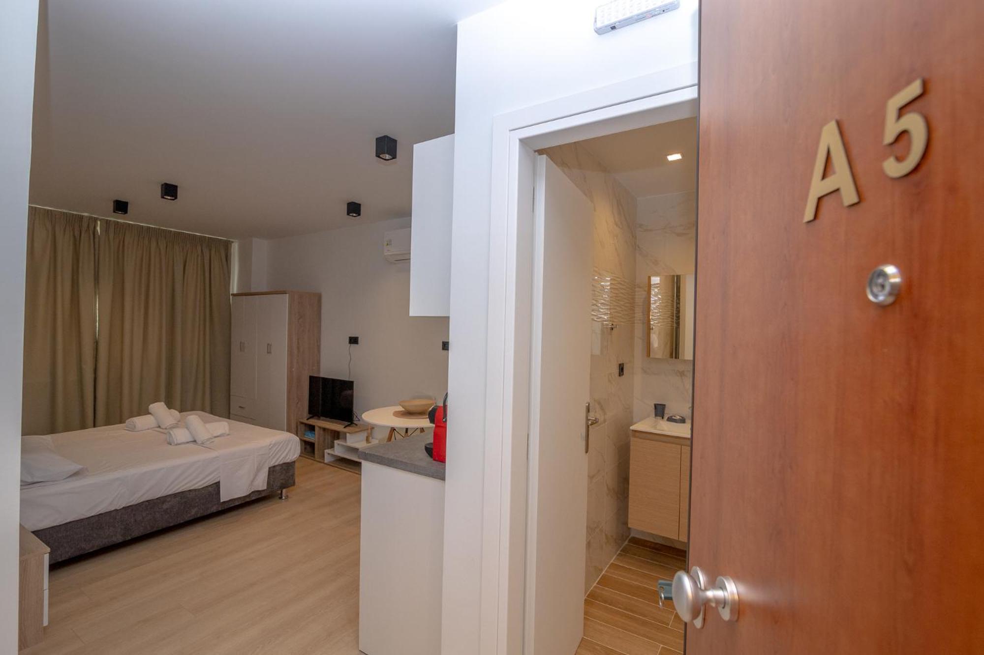 Facadoro Apartments Athens Ngoại thất bức ảnh