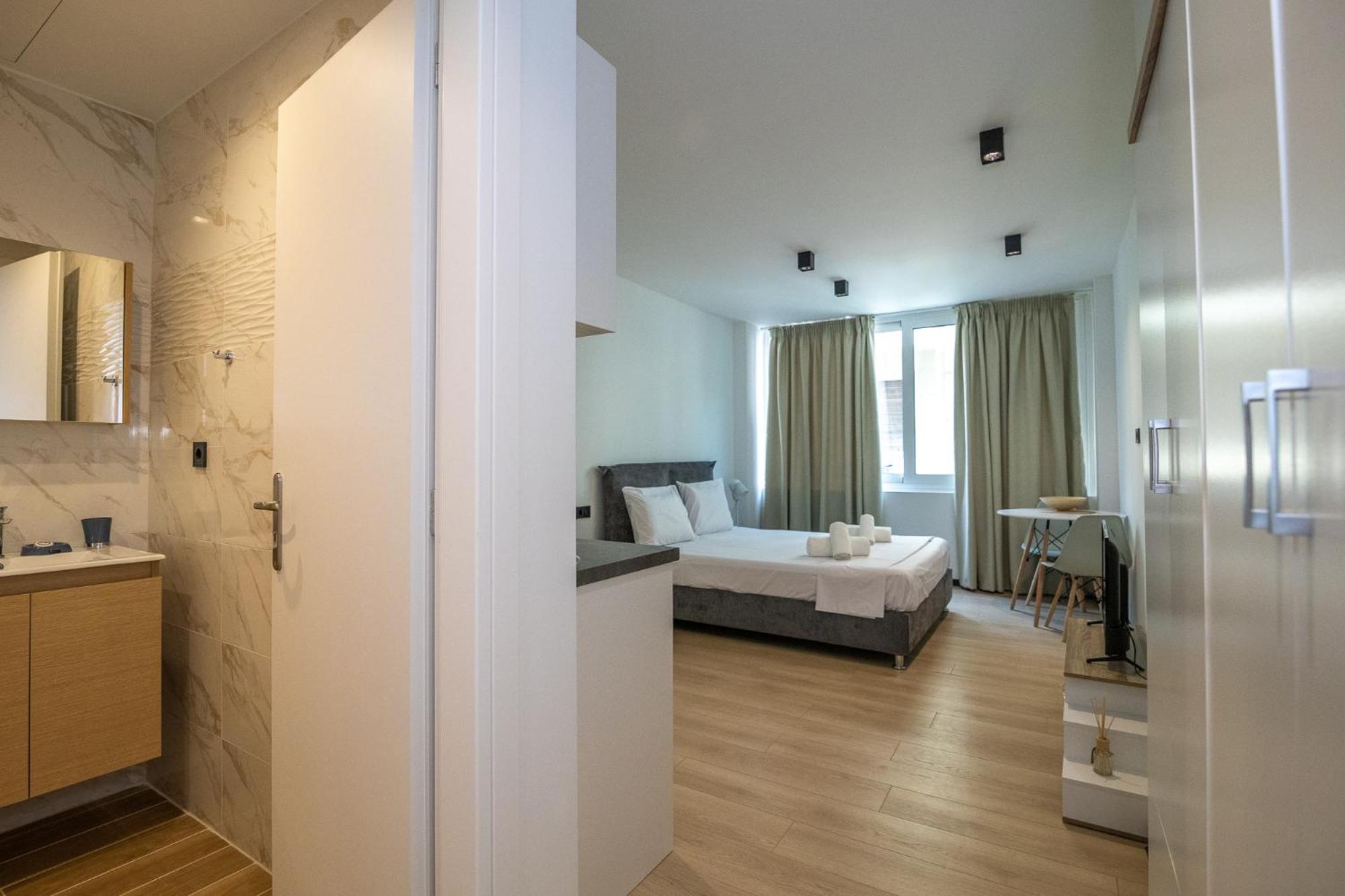 Facadoro Apartments Athens Ngoại thất bức ảnh